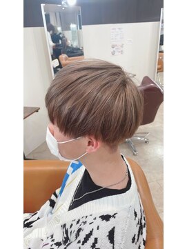 レガ(le ga) 透明感のあるベージュ系カラー!