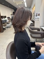 リリ(Liri material care salon by JAPAN)&nbsp;動きと軽さのあるミディアムレイヤー