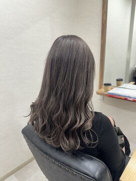 トゥエンティ(twenty) 人気のミルクティーグレージュ