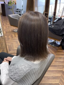 ヘアメイク アリープ(HAIR MAKE ALEAP) グレージュ