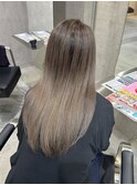 レイヤーロング/ステップボーンカット/シルキーベージュ/船橋