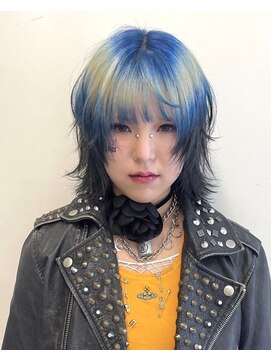 レコ 渋谷(LECO) ウルフレイヤーカットハイトーンブルールーツカラーエンドカラー