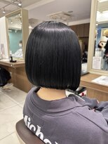 アッシュ 下北沢店(Ash) ブルーブラック×内巻きボブ