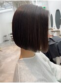 前下がりボブ　切りっぱなしボブ