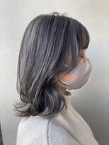シアン(cyan) ハイライトカラー×レイヤーカット