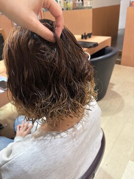 シャンプーボーイ 佐世保駅前店(SHAMPOO BOY) 【ブリーチ/パーマ/ショート/ショート】