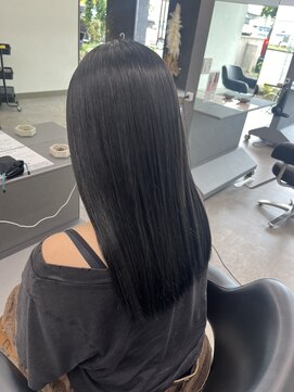 ガルボヘアー 桟橋店(garbo hair) オイルストレート　ブルーブラック　艶髪　トリートメント
