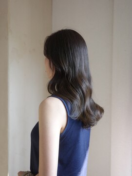 ニュイ(NUIT) レイヤーカット髪質改善トリートメントハイライトミニボブ