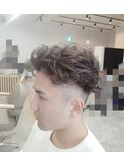 少し強めのメンズパーマ