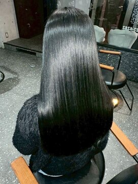 オト 吉祥寺(Oto.) 艶髪縮毛矯正