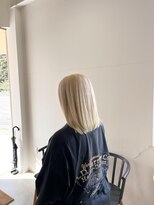 ヒュー(HUE)&nbsp;抜きっぱなしブロンド/ヘイリーボブ