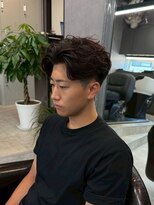 リッチブランドアンドコー(Rich Brand&Co)&nbsp;フェザーアップ バーバースタイル フェードカット メンズカット