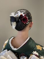 シアター(CIARTOR)&nbsp;タイトアレンジ/成人式ヘア