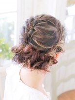 ナル 白山神社参道通り店(nalu)&nbsp;シニヨンカジュアルアップスタイル