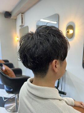 アフロディーテギンザ 神保町(APHRODITE GINZA) アッシュブラック/カルマパーマ［御茶ノ水/神保町］