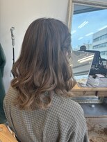 サリーワンフォーワン(Sally 141)&nbsp;ゆる巻きハーフツイン