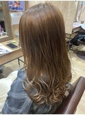 サンドベージュ