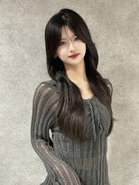 ローリン(Rolling)&nbsp;【Motoki】　20代/ロングレイヤー/艶髪ブラック/天神大名