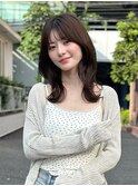 くびれミディアムレイヤーカット韓国ヘア小顔顔まわりレイヤー