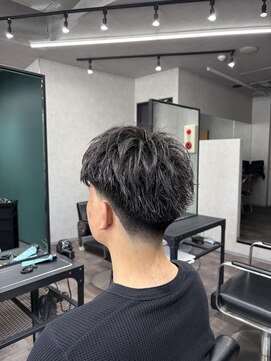 メンズサロンドットリアン(dot. lien) テーパーフェードスパイキーショート