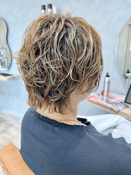 ファミリエ(familier) ブリーチショート×パーマ