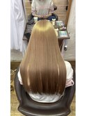 ミルクティーベージュ