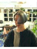 ショート刈り上げボブ