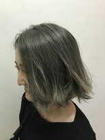 パティオンツー(PATIONN2)&nbsp;似合わせカット切りっぱなしインナーブルージュカラースタイル