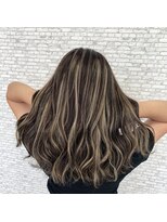 ホワイト(WHITE)&nbsp;[WHITE RYOTA] コントラストハイライト＋ヌーディーベージュ