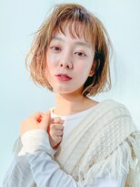 エアリーボブ_ホワイトアッシュショートパーマ_68255