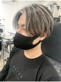 スーツ短髪ツーブロック束感モテる黒髪シークレットパーマ流行