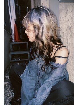 オンザ(ONTHE) リアルにウルフ