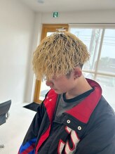 ブリックメン(BLICMEN.) ブリーチパーマ
