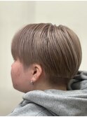 ベージュホワイト