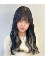 ユーフォリア 渋谷グランデ(Euphoria SHIBUYA GRANDE)&nbsp;大人ロング　馴染むエクステ　インナーシルバー　ホワイト　YUKI