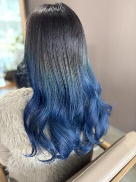 ブローチェ マカナ(BROCHE makana) 【ブリーチあり】ブルーグラデーション