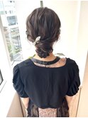 ふわっと綺麗めアップスタイル