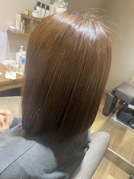 シー 東橋良店(She) 酸性ストレート　30代、40代、50代