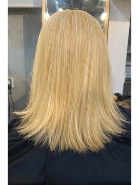 アラモア ひばりヶ丘(Alamoa) ブリーチ＆ミルキーベージュ＆ボブスタイル