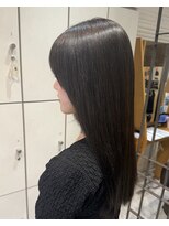 ヴァネッサ(VANESSA)&nbsp;地毛風グレージュブラウンカラー！/吉川沙知
