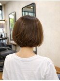 ショートボブ