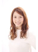 女子力アップのゆるふわミディアムスタイル