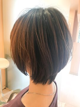 モリオ フロム ロンドン 鶴瀬店 【morio 鶴瀬】大人ショートボブ×3Dカラー