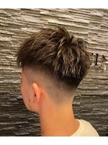 プレミアムバーバー 赤坂店(PREMIUM BARBER produce by HIRO GINZA)&nbsp;フェードジェットモヒカン