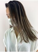コントラストバレイヤージュ×ノーブルベージュ