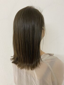 アングゥ ウル(ungu ul) 透明感たっぷり!