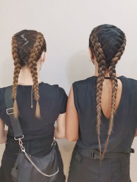 ヘアセットサロン ミント(Hair set salon MINT) 編みおろしツインテール