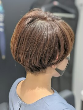 ジ エクト 心斎橋(The Ect) 丸みマッシュショート×こなれヘア×秋ヘアスタイル