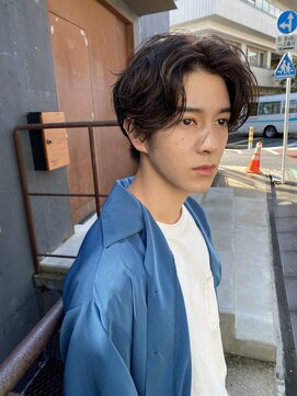 アットラブ バイ ベル(at'LAV by Belle) ナチュラルにアンニュイに、簡単に決まるセンターパート