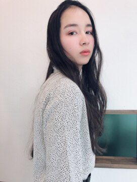 スピガ(SPIGA) ◆大人センターパート◆黒髮ロング